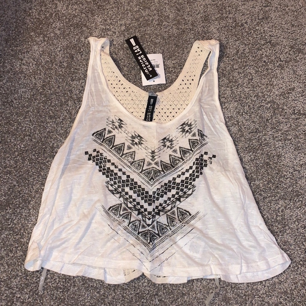 Design lab tank top size XS NWT